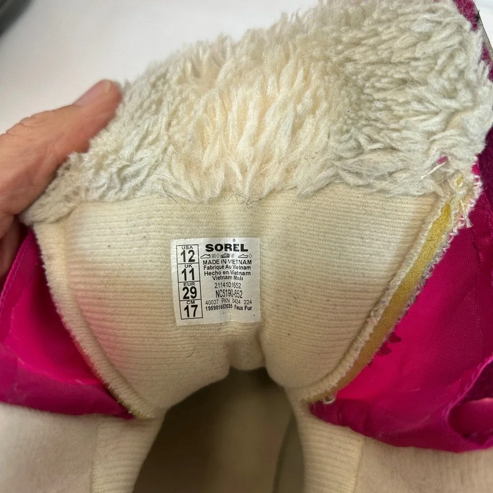 Sorel Childrens Snow Commander Boot Tropic Pink Deep Blush Size 12 NC5190-652